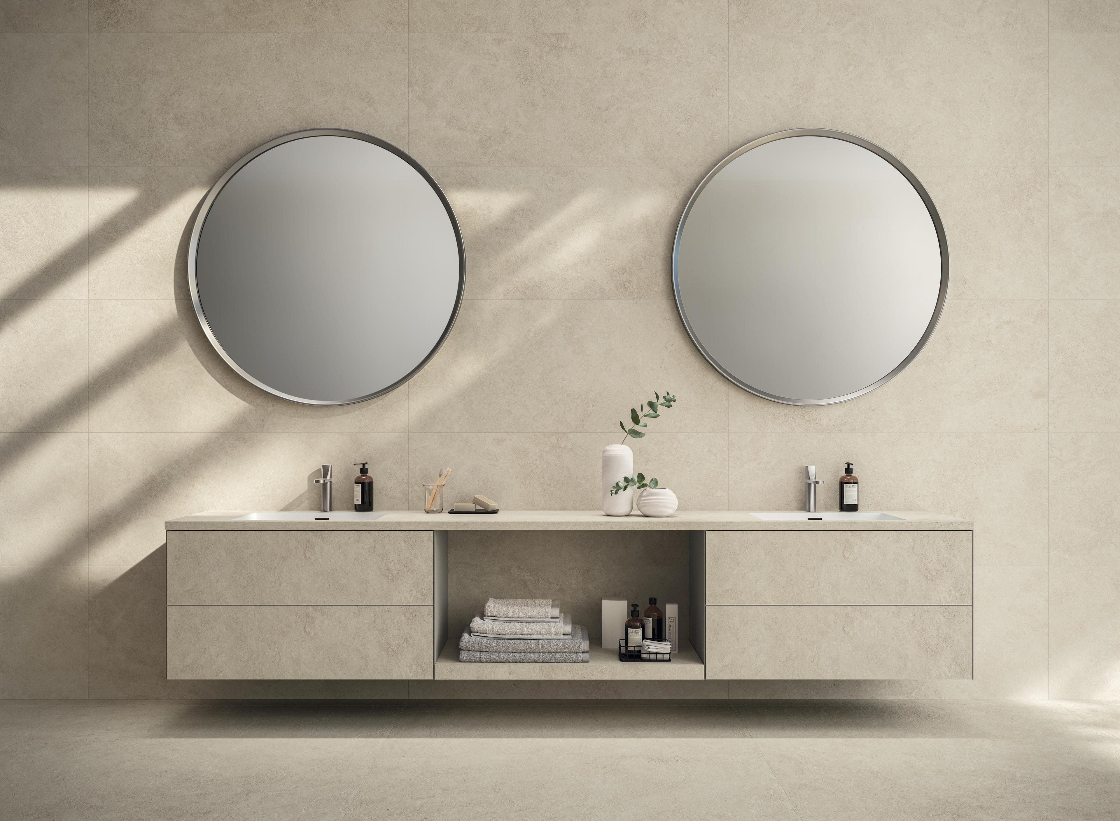 Interno contemporaneo con superfici scure